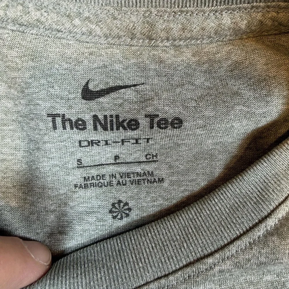 Nike Dri-FIT Shirt Lot 3 Mens Small Black Gray Tank Tee Long Sleeve Running - Picture 6 of 11